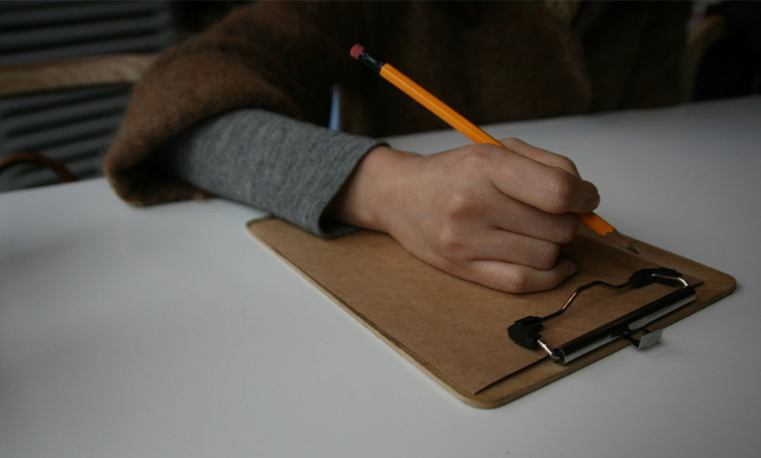 玉溪群主家文章代写案例